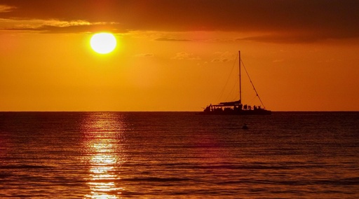 Rick’s Café Sunset Cruise + Snorkeling